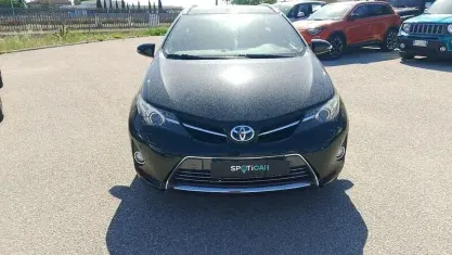 Usata Toyota Auris Touring Sports Lounge 136 CV (100 kW) 2015 Nero Station wagon