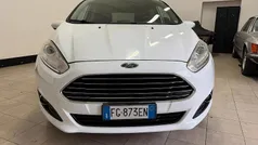 Bianco Usata 2016 Ford Fiesta Titanium Tre volumi | 5999 € (Buon prezzo)