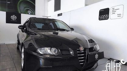 Occasion Alfa Romeo 147 GTA 250 ch (183 kW) 2003 Noir Citadine