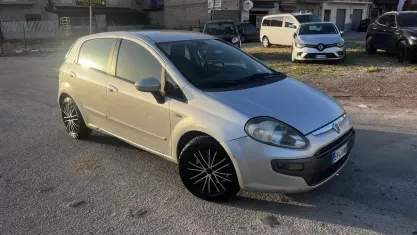 Usata Fiat Punto Evo 75 CV (55 kW) 2011 Argento Utilitaria