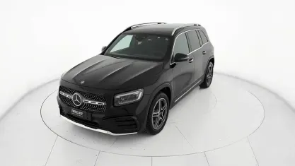 Usata Mercedes GLB200 AMG Line Premium 150 CV (110 kW) 2024 Nero SUV