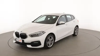 Usata BMW 118 Sport Line 150 CV (110 kW) 2021 Bianco Utilitaria