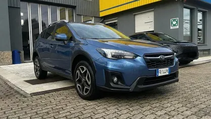 Usata Subaru XV Premium 156 CV (114 kW) 2018 Blu SUV