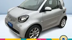 Argento metallizzato Usata 2019 Smart ForTwo Electric Drive Passion Tre volumi | 10.600 € (Ottimo prezzo)
