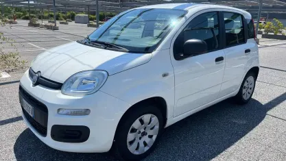 Usata Fiat Panda Lounge 75 CV (55 kW) 2012 Beige Utilitaria
