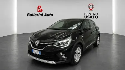Usata Renault Captur Zen 91 CV (66 kW) 2022 Nero SUV