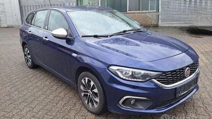 Usata Fiat Tipo Lounge 120 CV (88 kW) 2021 Blu Station wagon