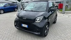 Nero Usata 2021 Smart ForTwo Electric Drive Passion Due volumi | 11.990 € (Buon prezzo)