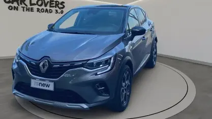 Usado Renault Captur Techno 101 CV (74 kW) 2023 Gris SUV