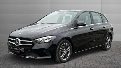 Nero metallizzato Usata 2020 Mercedes B180 Business Monovolume | 21.500 € (Buon prezzo)