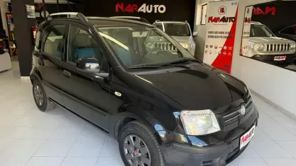 Usata Fiat Panda Dynamic 69 CV (50 kW) 2011 Nero Utilitaria