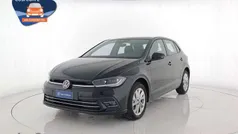 Deep black perlato Usata 2024 VW Polo Style Tre volumi | 20.000 € (Buon prezzo)