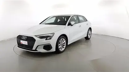 Usata Audi A3 Sportback e-tron Business 110 CV (80 kW) 2023 Bianco ghiaccio metallizzato Utilitaria