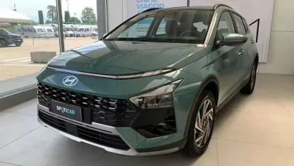 Usata Hyundai Bayon 79 CV (58 kW) 2025 Verde SUV