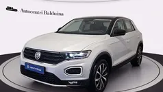 Bianco ghiaccio metalizzato/te Usata 2018 VW T-Roc Style SUV | 18.300 € (Buon prezzo)