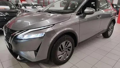 Grigio Usata 2023 Nissan Qashqai SUV | 22.400 € (Ottimo prezzo)