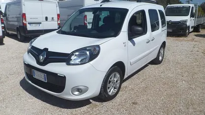 Bianco Usata 2021 Fiat Doblò Monovolume | 9700 € (Buon prezzo)