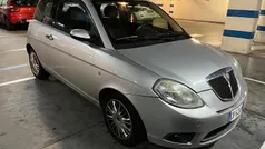 Arancione Usata 2009 Lancia Ypsilon Due volumi | 2200 € (Buon prezzo)