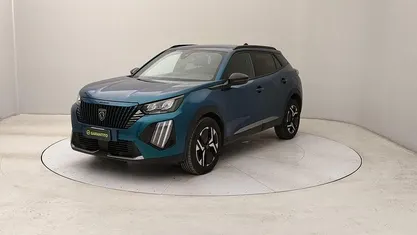 Usata Peugeot 2008 Allure 101 CV (74 kW) 2025 SUV
