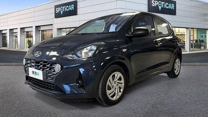 Używany Hyundai i10 Advanced 67 KM (49 kW) 2022 Niebieski Hatchback