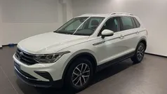 Bianco Usata 2023 VW Tiguan Life SUV | 27.800 € (Buon prezzo)