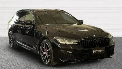 Usata BMW 520 M Sport 190 CV (139 kW) 2023 Nero Station wagon