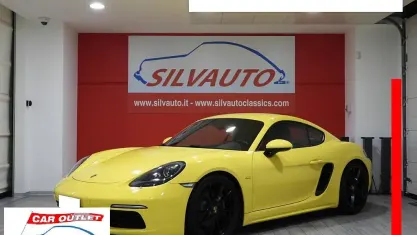 Usata Porsche 718 Cayman 300 CV (220 kW) 2017 Giallo Coupé