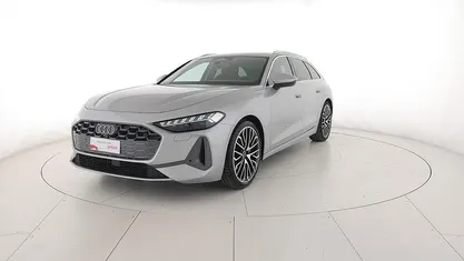 Usata Audi A5 Business 204 CV (150 kW) 2025 Argento fioretto metallizzato Station wagon