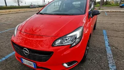 Usata Opel Corsa Cosmo 75 CV (55 kW) 2015 Rosso Coupé