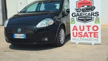 Usata Fiat Grande Punto 65 CV (47 kW) 2006 Nero Utilitaria