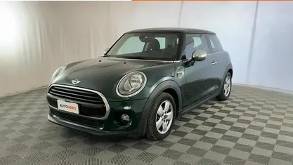 Verde Usata 2017 Mini Cooper D Due volumi | 13.499 € (Buon prezzo)