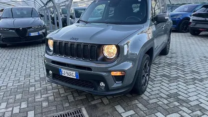 Grigio Usata 2022 Jeep Renegade SUV | 16.990 € (Buon prezzo)