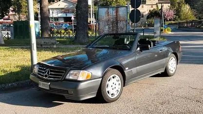 Usata Mercedes SL300 231 CV (169 kW) 1991 Nero Cabrio