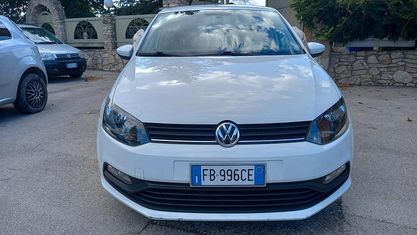 Usata VW Polo Trendline 75 CV (55 kW) 2015 Bianco Berlina
