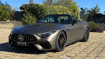 Usata Mercedes SL63 AMG Premium Plus 585 CV (430 kW) 2023 Cabrio