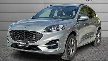 Usata 2023 Ford Kuga ST SUV | 26.001 € (Buon prezzo)