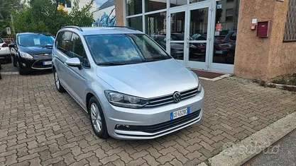 Usata VW Touran 115 CV (84 kW) 2020 Argento Monovolume