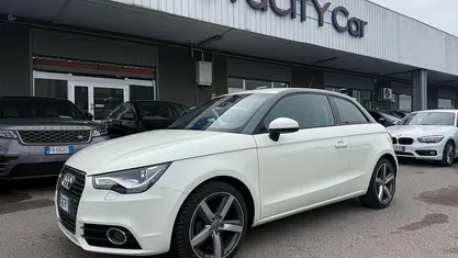 Usata Audi A1 86 CV (63 kW) 2011 Bianco Utilitaria
