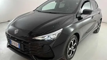 Usata MG MG3 Luxury 102 CV (75 kW) 2025 Utilitaria