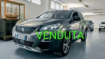 Usata Peugeot 3008 GT-line 131 CV (96 kW) 2018 Grigio SUV