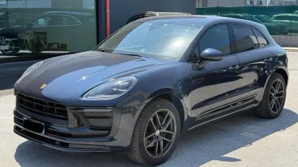Usata Porsche Macan 265 CV (194 kW) 2022 Blu/azzurro SUV