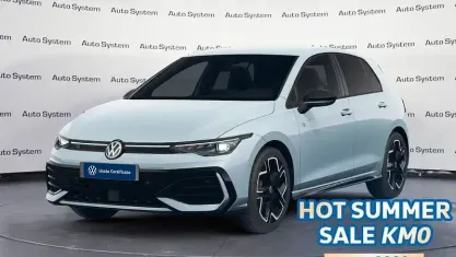 Nuova VW Golf VIII R-line Plus 150 CV (110 kW) 2026 Crystal ice blue Utilitaria