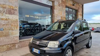 Nero Usata 2009 Fiat Panda Dynamic Tre volumi | 2850 € (Buon prezzo)