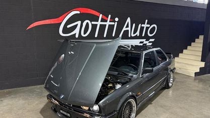 Usata BMW 320 125 CV (91 kW) 1983 Grigio Utilitaria