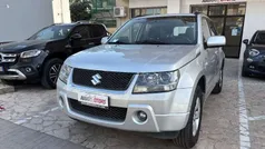 Grigio Usata 2005 Suzuki Grand Vitara SUV | 4498 € (Buon prezzo)