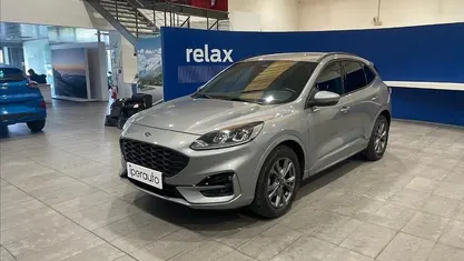 Begagnad Ford Kuga ST-Line 150 HK (110 kW) 2023 Silver SUV