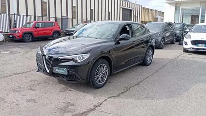 Usata Alfa Romeo Stelvio Business 190 CV (139 kW) 2021 Nero SUV