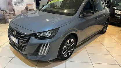 Usata Peugeot 208 Allure 110 CV (80 kW) 2025 Grigio Utilitaria