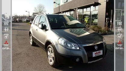 Usata Fiat Sedici Dynamic 107 CV (78 kW) 2006 Grigio SUV