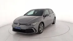 Grigio metallizzato Usata 2022 VW Golf VIII R-line Tre volumi | 24.700 € (Ottimo prezzo)